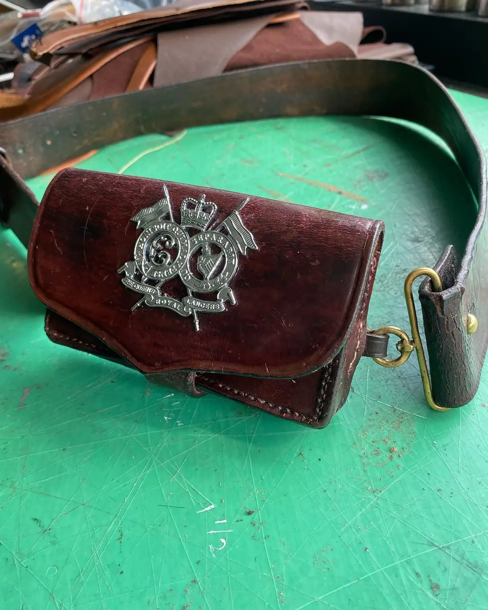 A military pouch belt restored