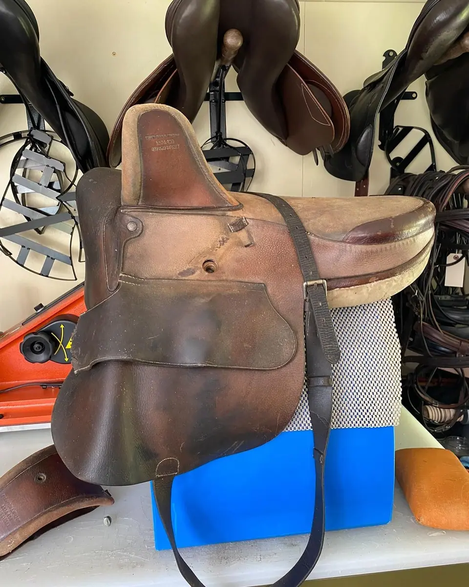 A side saddle skirt after repair