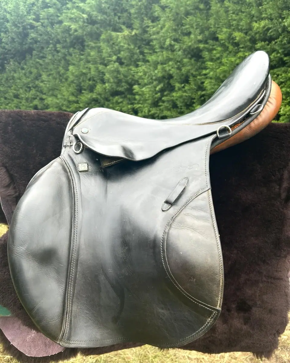 A Stubben saddle checked and repaired after a rotational fall